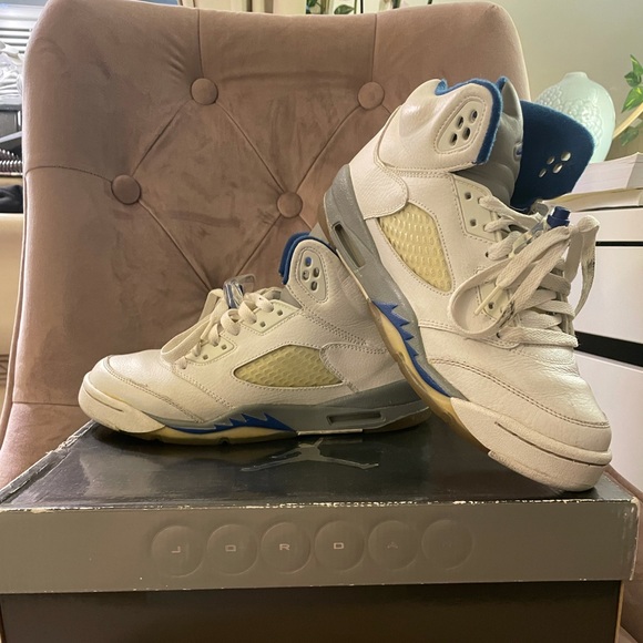 Jordan Shoes - 06 Jordan 5s stealth